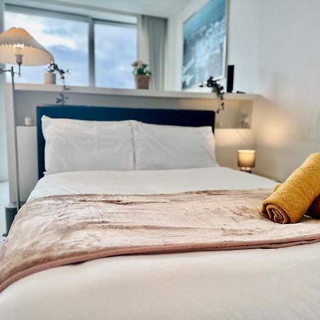Stunning!!! City-Center!! Retreat With Modern Amenities バーミンガム エクステリア 写真