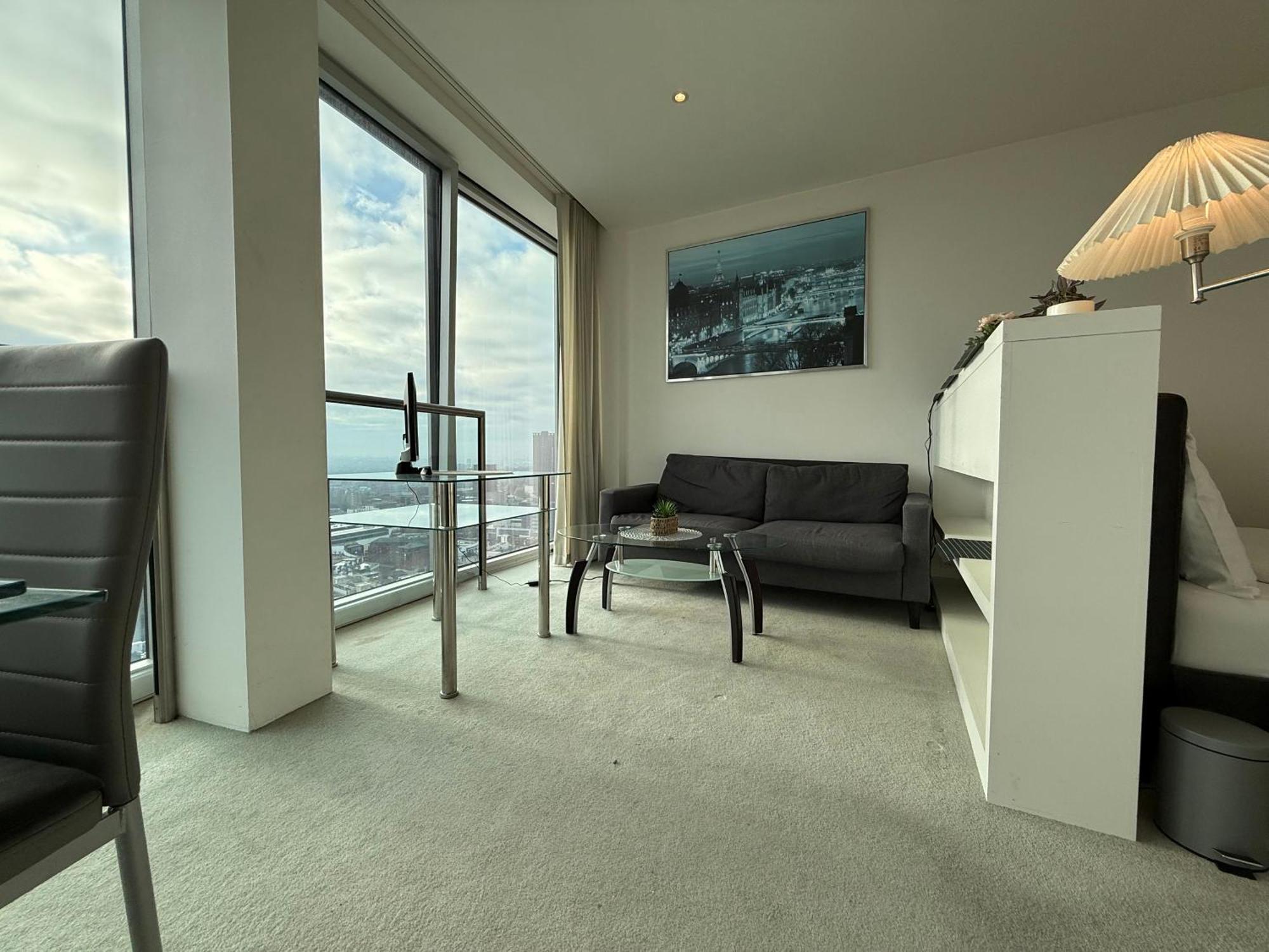 Stunning!!! City-Center!! Retreat With Modern Amenities バーミンガム エクステリア 写真