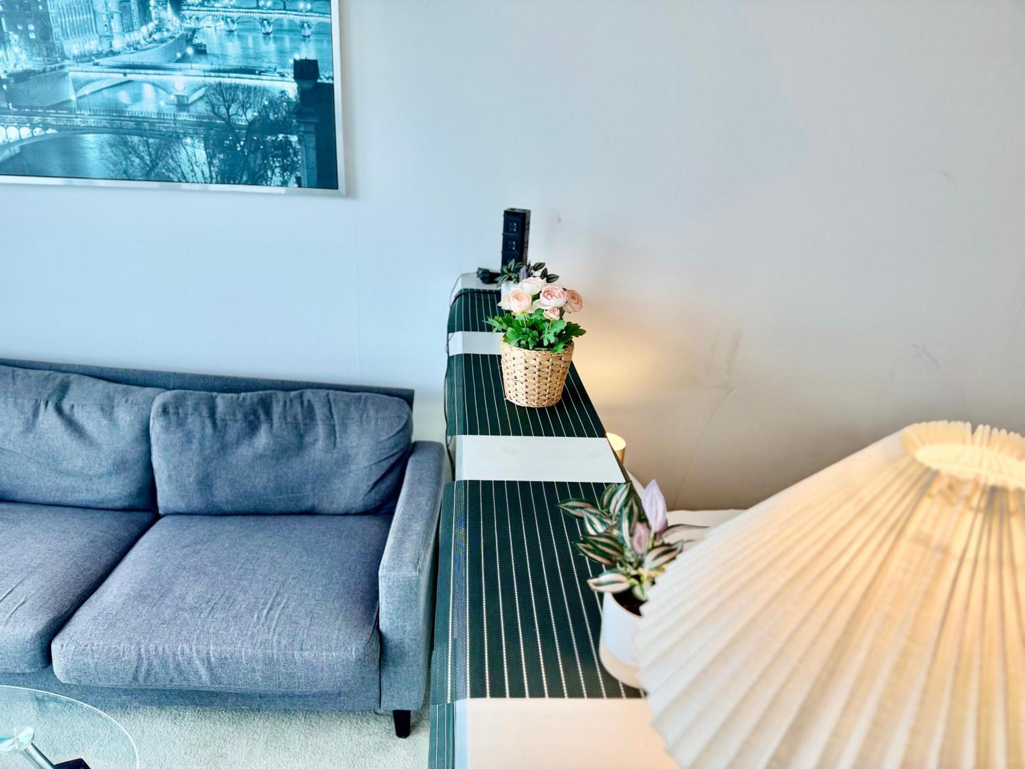 Stunning!!! City-Center!! Retreat With Modern Amenities バーミンガム エクステリア 写真